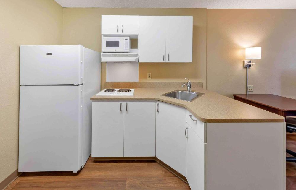 Studio with 2 Double Beds - Non-Smoking interior